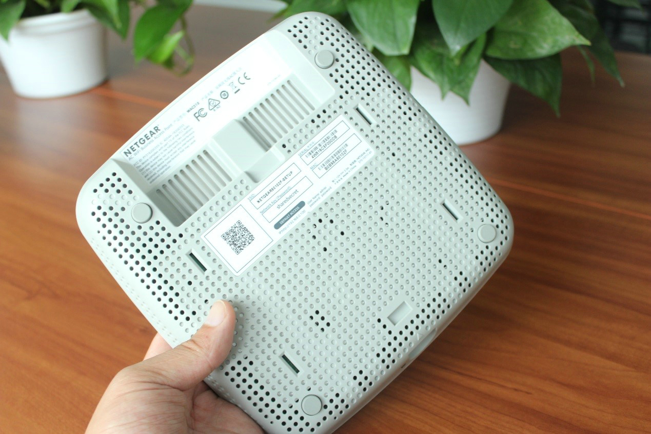 一招搞定企业WiFi难题网件WAC510实战300平米办公