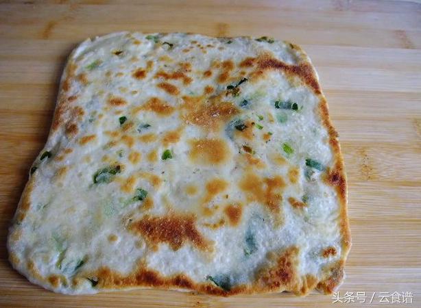 学做葱油千层饼,薄脆葱油薄饼