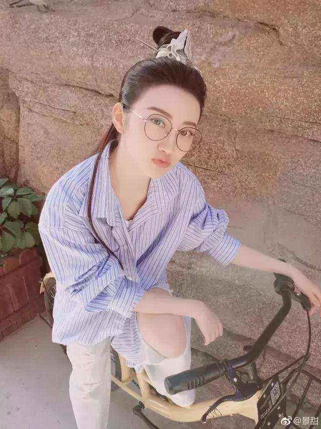 豆沙色的口红推荐哪个,豆沙色的口红怎么涂轻一点才好看