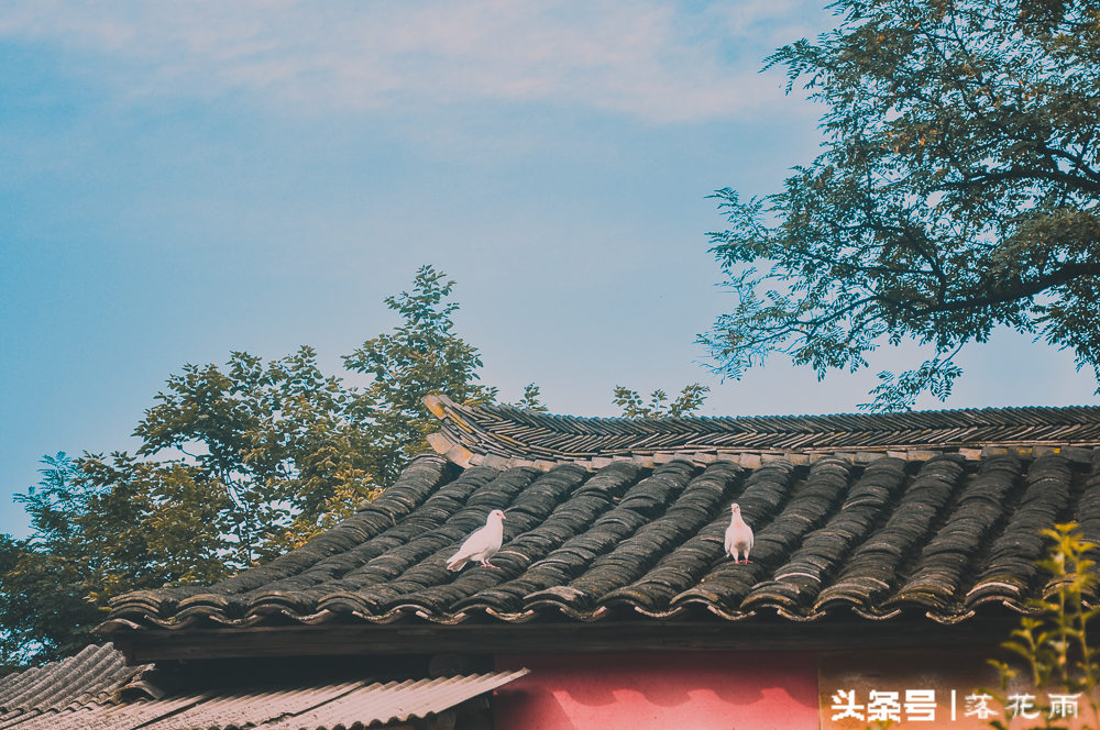 丹寨万达小镇打造综合性旅游景区,贵州丹寨万达小镇十一第一天