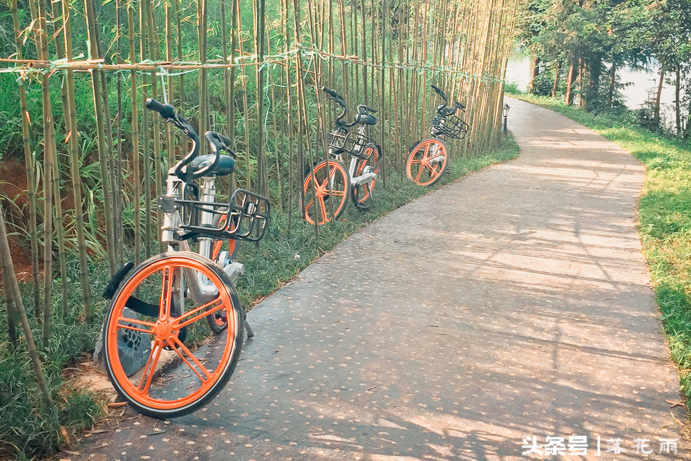 丹寨万达小镇打造综合性旅游景区,贵州丹寨万达小镇十一第一天