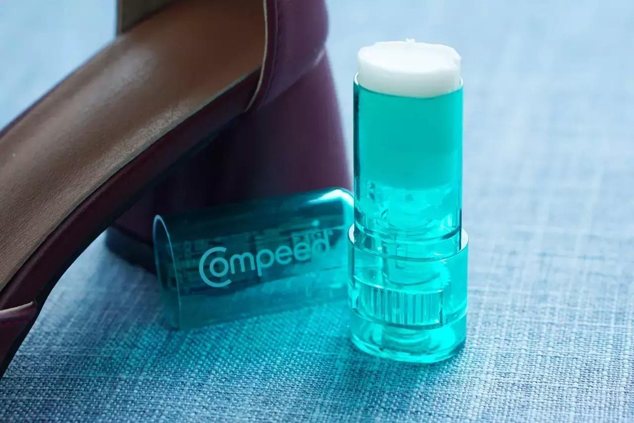 新鞋防磨脚最好的方法,防鞋磨脚特效药