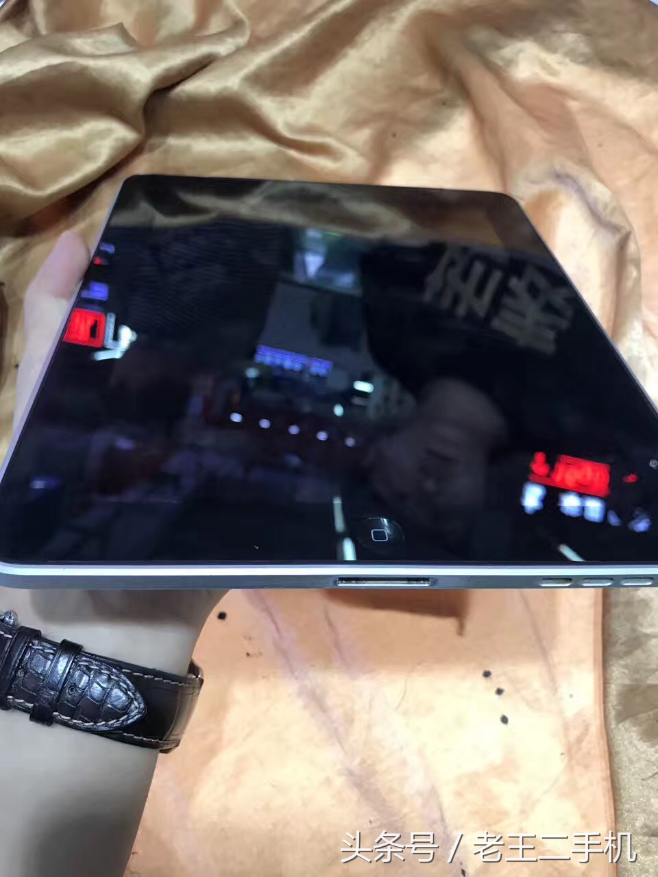 iphone12promax128g多少钱二手,那些便宜很多的iphone二手机可信吗