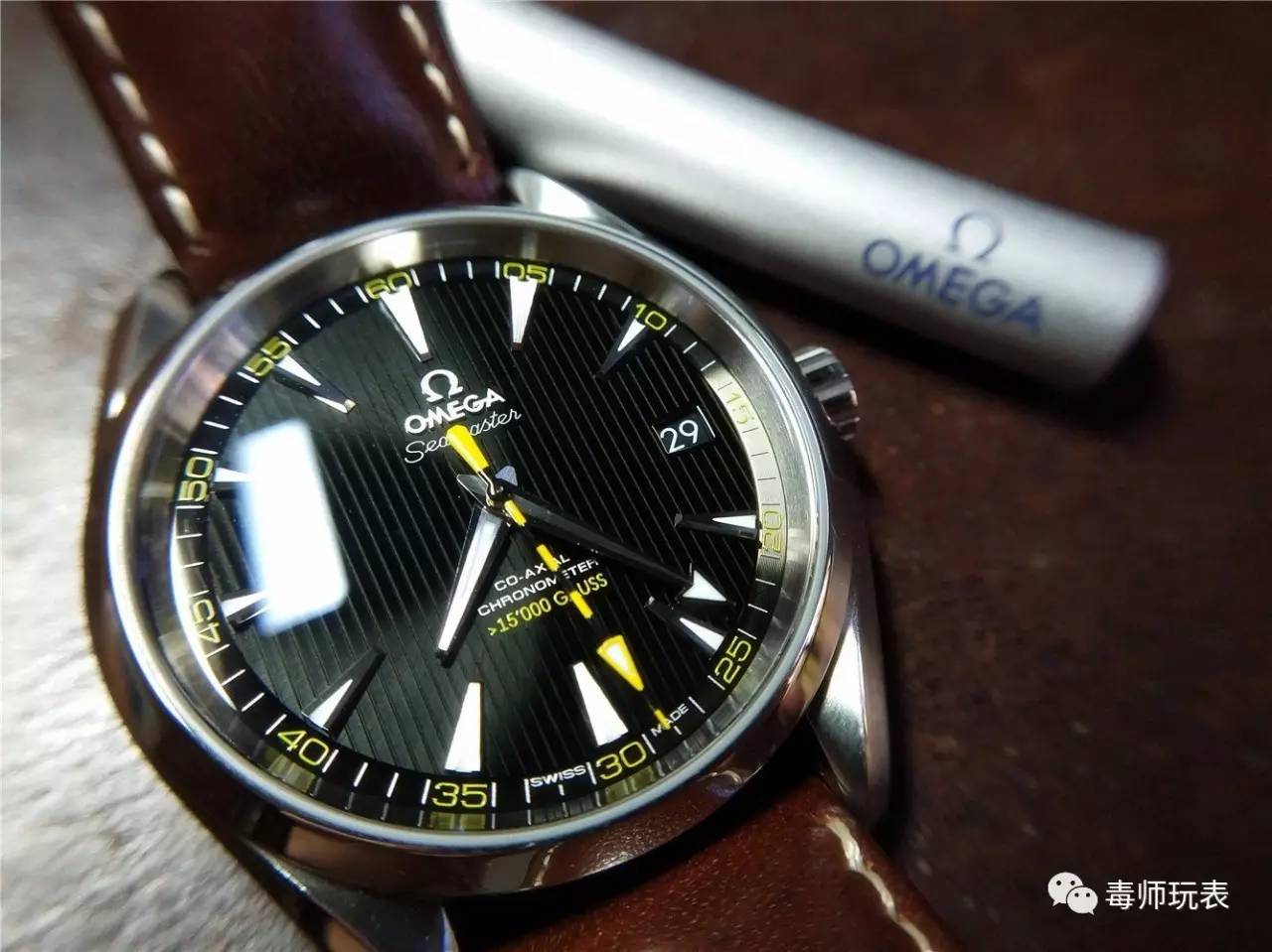 大黄蜂欧米茄白盘,大黄蜂欧米茄夜光