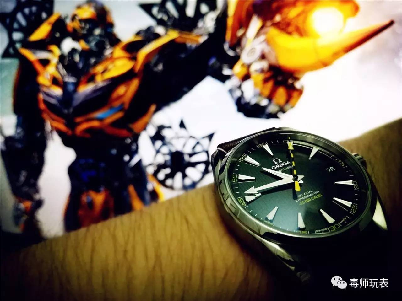 大黄蜂欧米茄白盘,大黄蜂欧米茄夜光