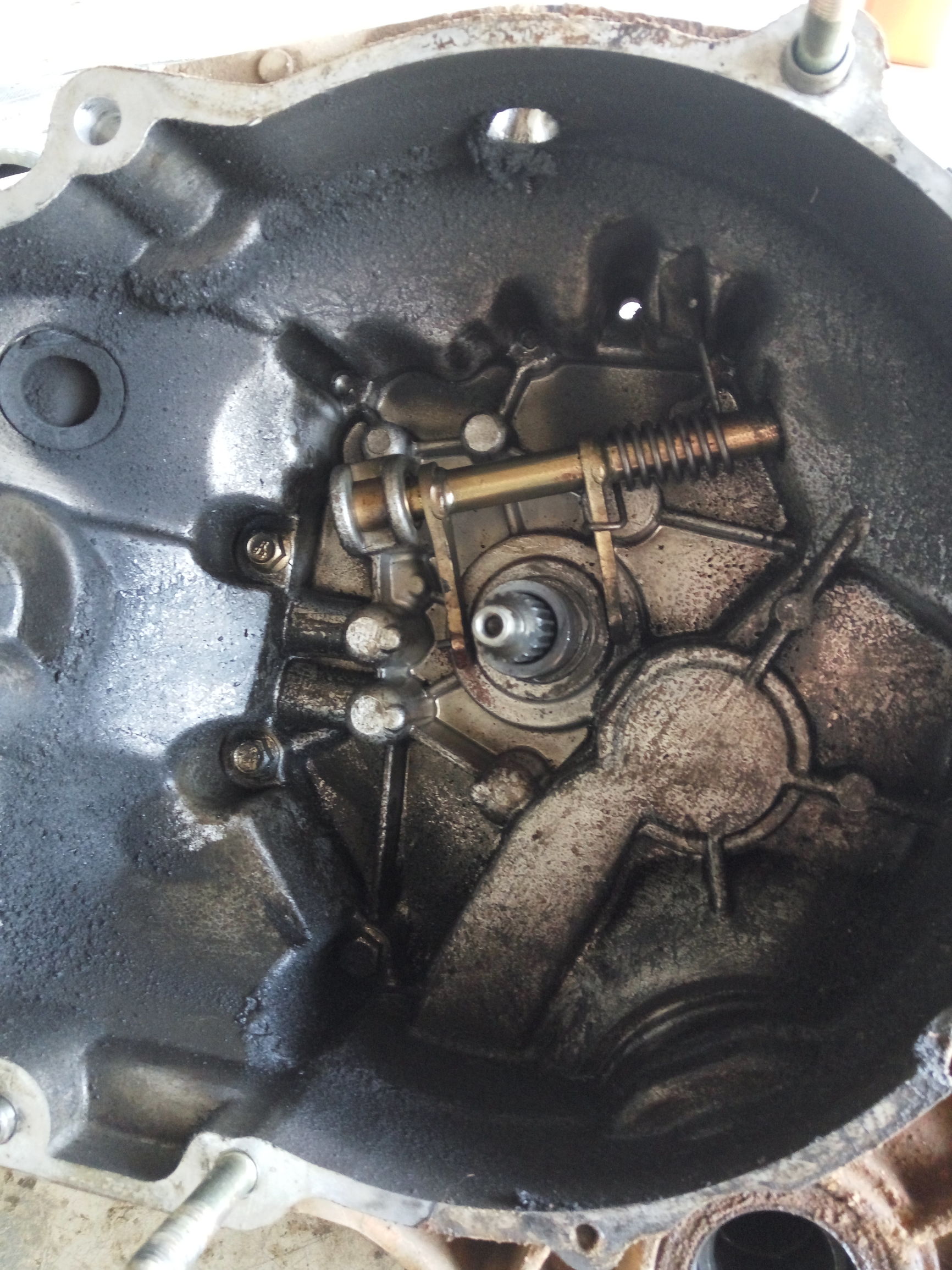 长安奔奔高转速但是无力,长安奔奔mini上坡没劲怎么回事