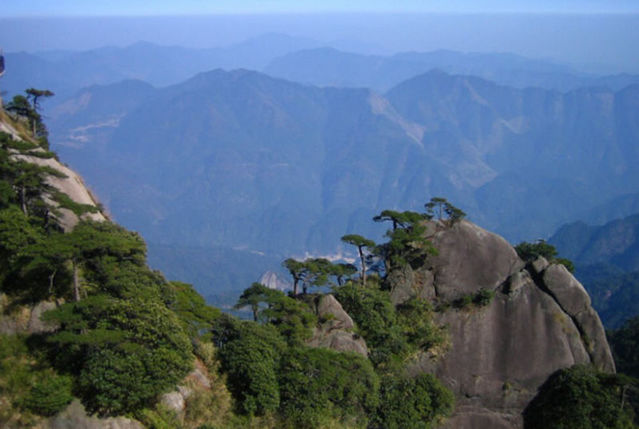 鞍山十大邪门景点,辽宁鞍山风景秀丽快来看看吧