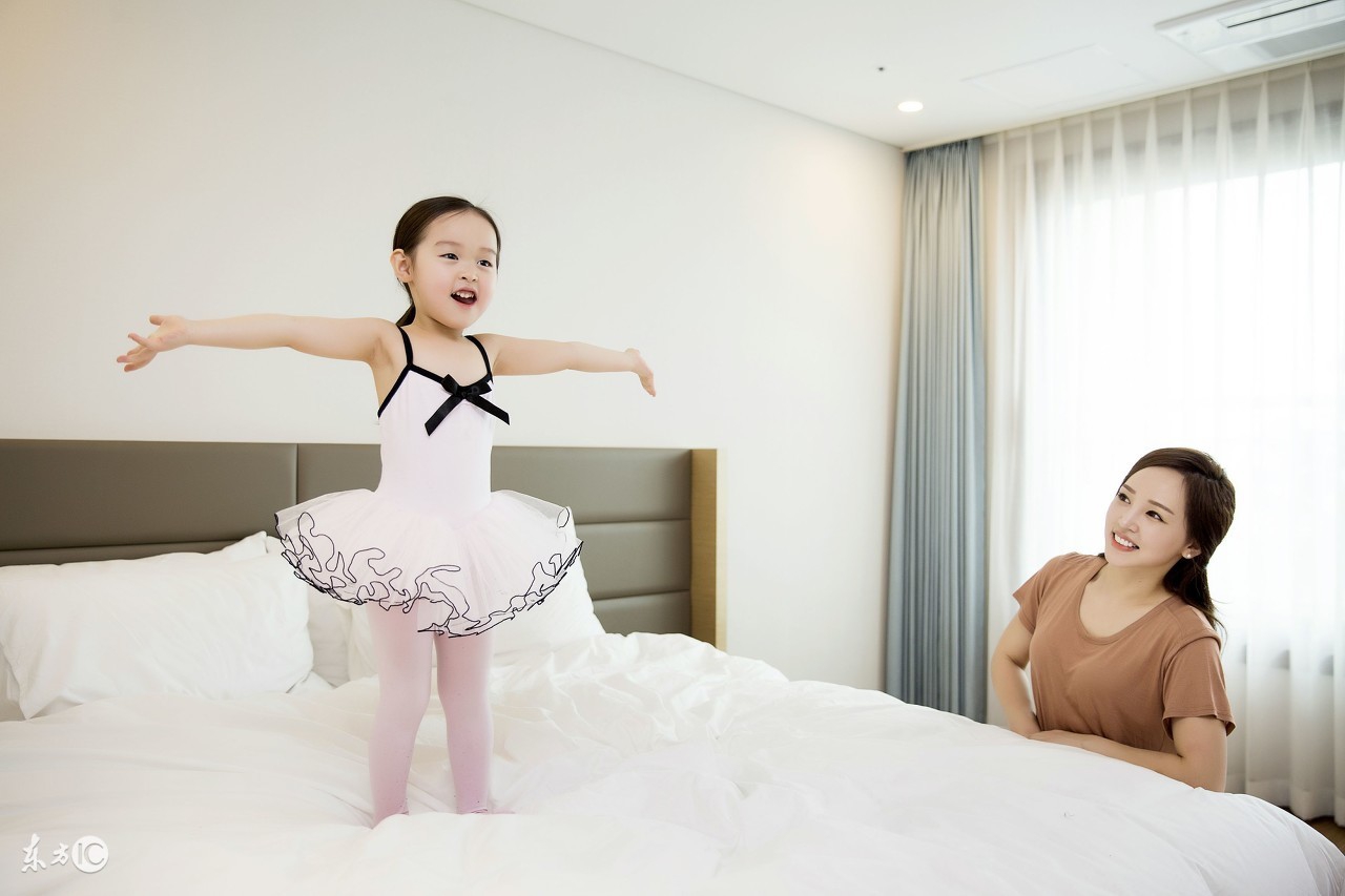 亲子英语梳头发,外教儿童英语教学方法