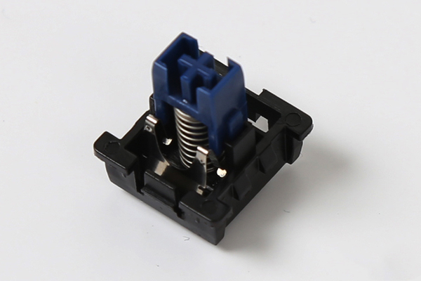 机械键盘科普入门看轴体,机械键盘各种轴体使用感受