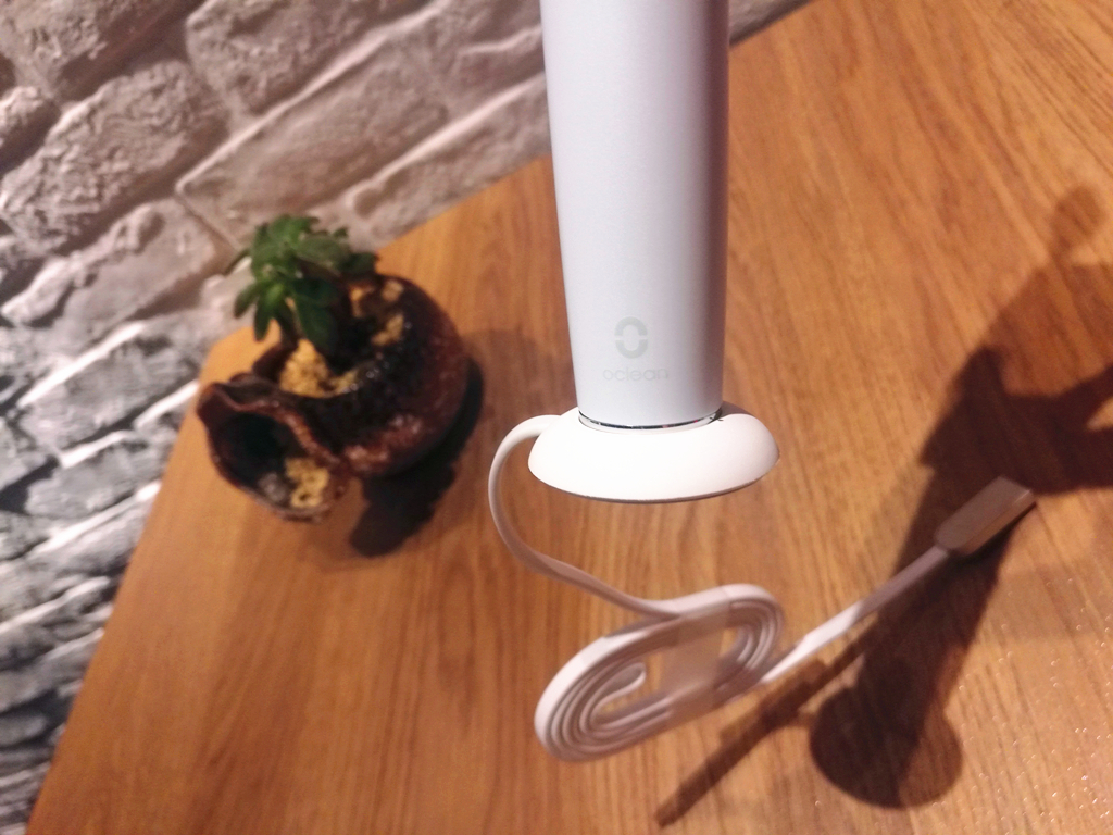 oclean极客版智能牙刷,oclean声波电动牙刷