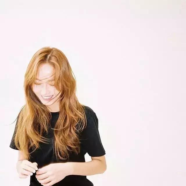 春季最想染的五款颜色,减龄显白染什么颜色好看