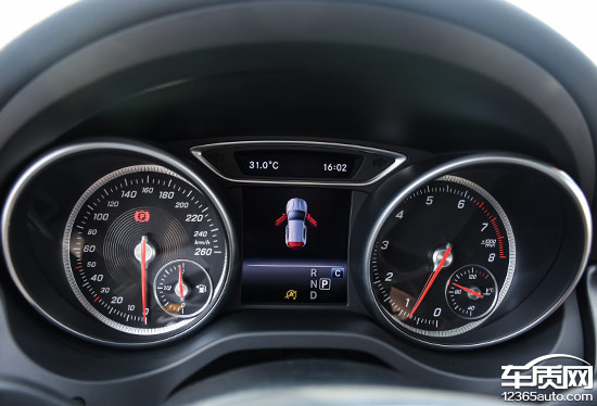 试驾全新gla好开不,奔驰GLA试驾感受