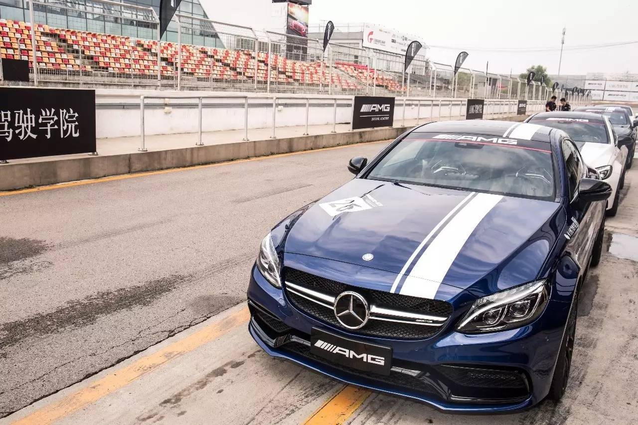 怎么学赛车驾照,获得赛车驾照有什么优势