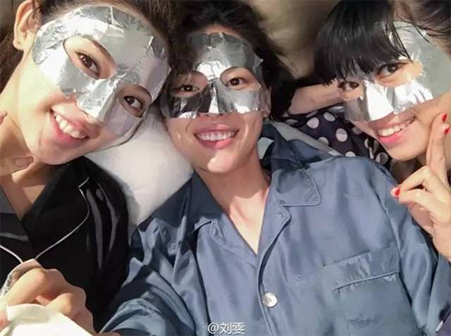 大表姐和刘雯采访,刘雯和杨颖