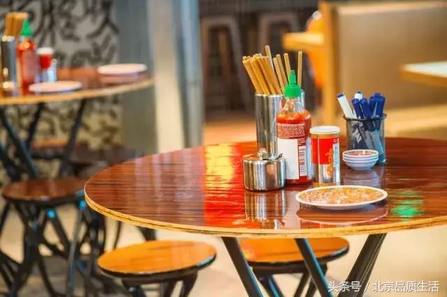 火遍全香港的车仔面终于登陆北京,连嘻哈侠第一站都要来这里!