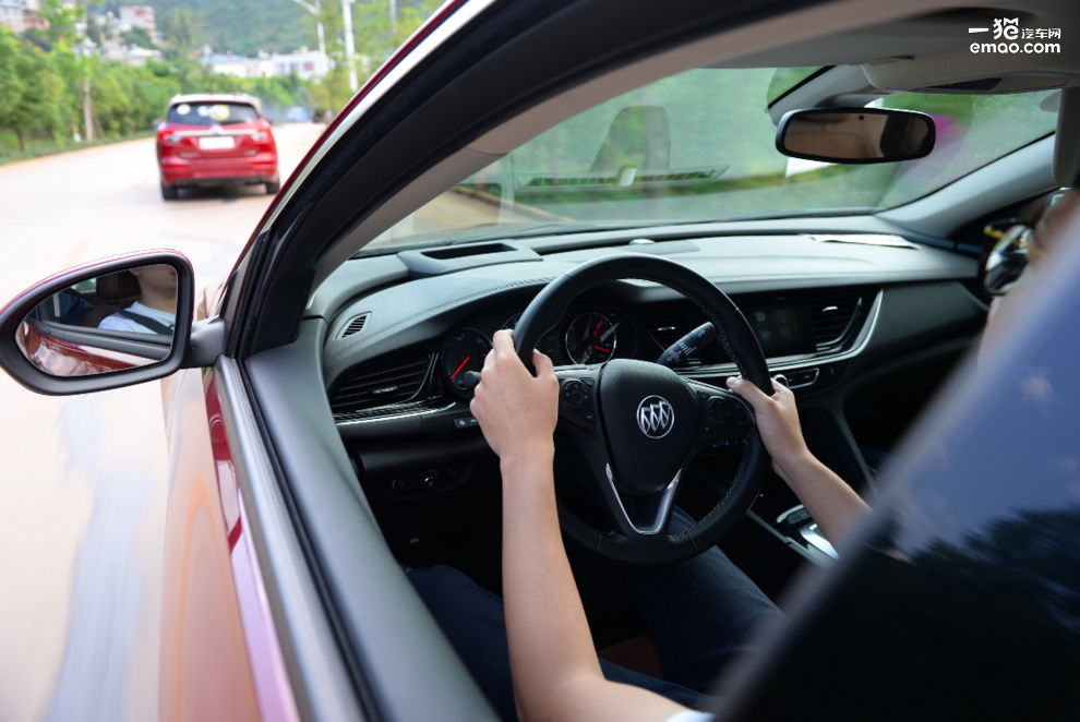 24款新君威2.0车主真实感受,新君威19款28t