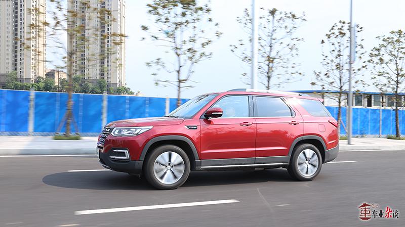 长安cs95近期油耗试驾视频,17款长安cs95两驱2.0油耗