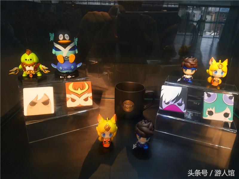 王者荣耀所有的手办要多少块钱,王者荣耀的手办及武器正版授权的