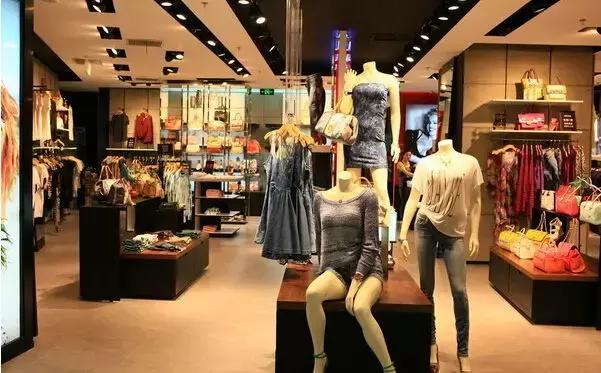 服装进货怎么寄快递,服装进口