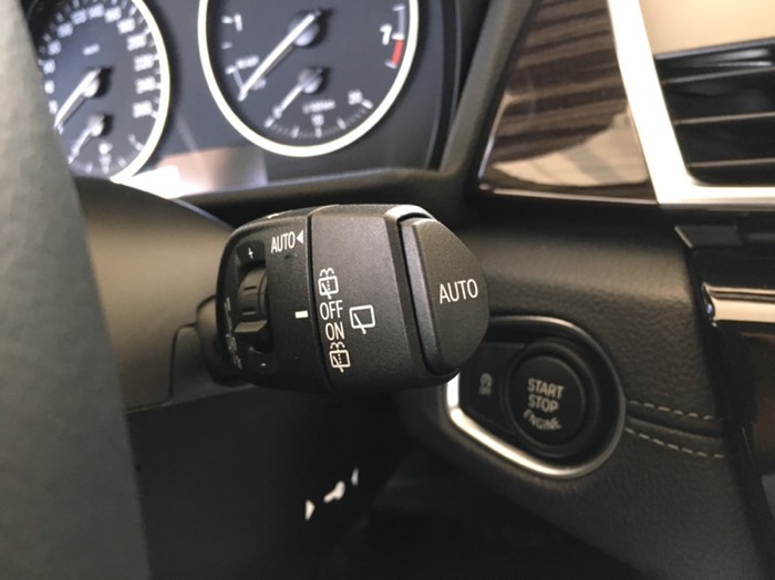 宝马2系220i旅行车高速试驾,宝马2系旅行车220i