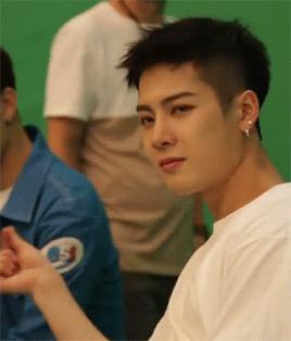 爱豆懂撩妹,爱豆怎么撩男生