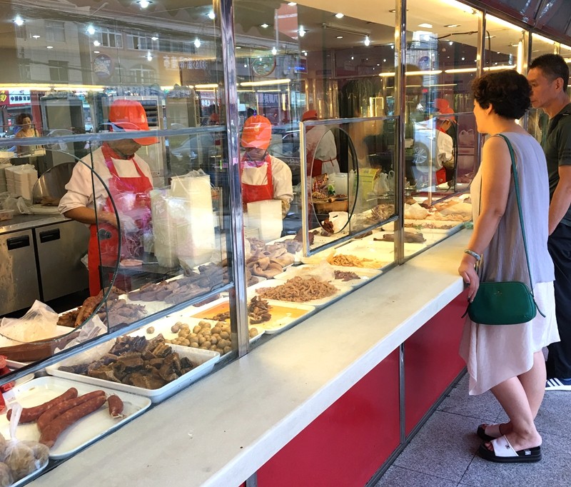 好吃不过卤味配小酒：泰兴张胖子卤菜、妯娌熟食、绝对卤味等等