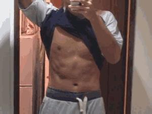 龙旗腹肌,龙旗腹肌怎么练