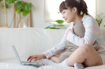 产后15天恶露还是红色,产后恶露需要怎么处理