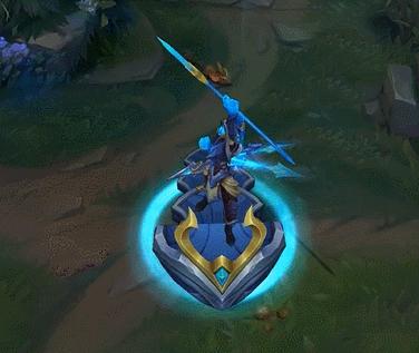 冠军之刃锐雯2016和原版特效,英雄联盟锐雯兔女郎皮肤特效