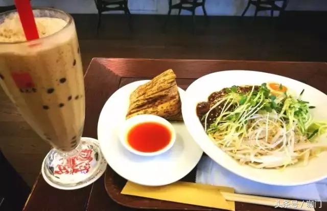 日本coco奶茶店排队,日本奶茶店coco