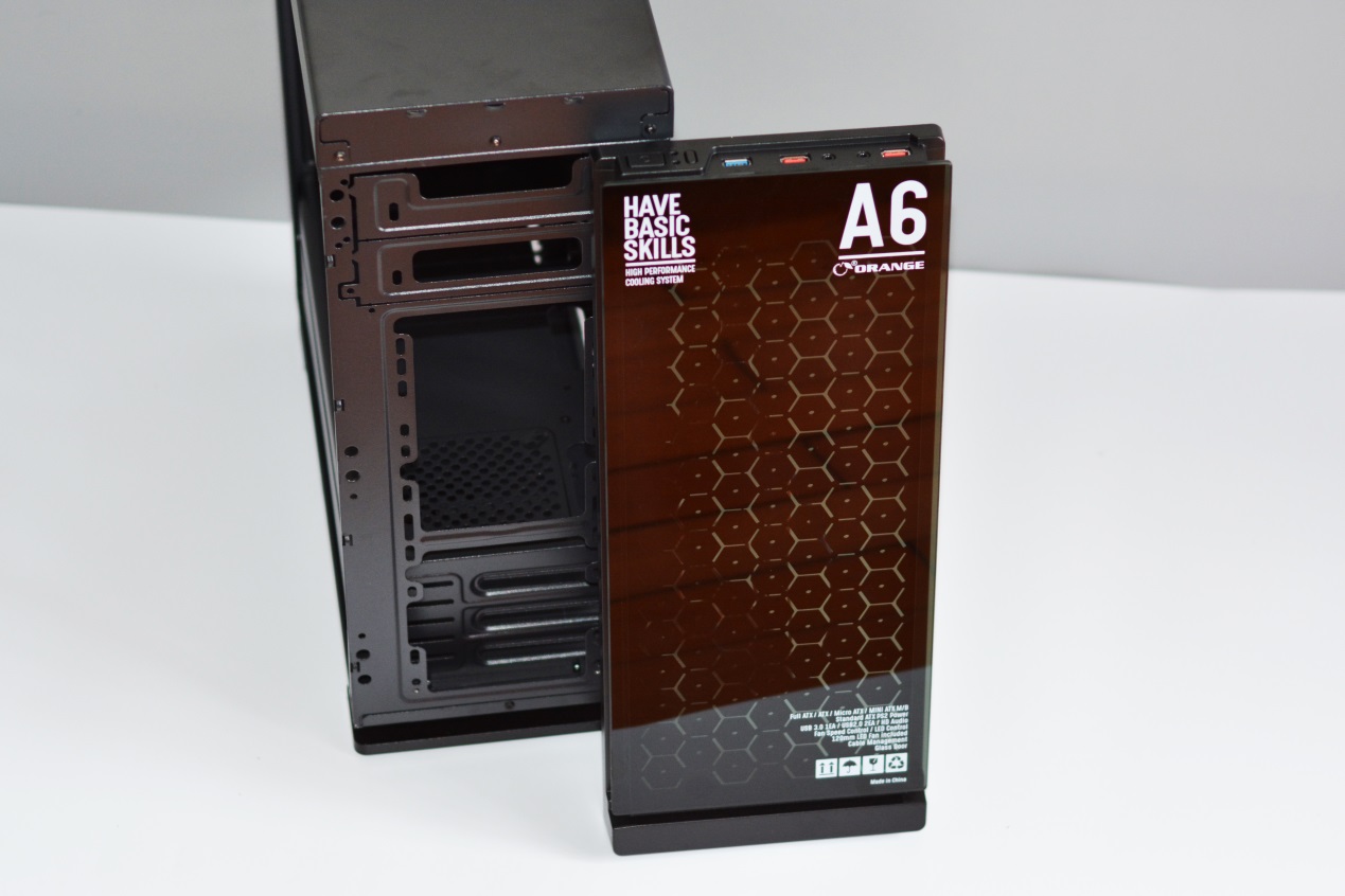 炫酷电竞游戏机箱哪家强,炫酷电竞游戏电脑机箱推荐