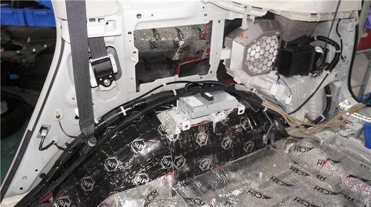 日产途乐隔音降噪方案,尼桑途乐汽车隔音施工教程