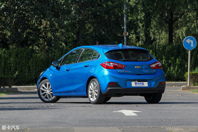 舒适性和运动性都好的车,雪佛兰科鲁兹2014两厢油耗