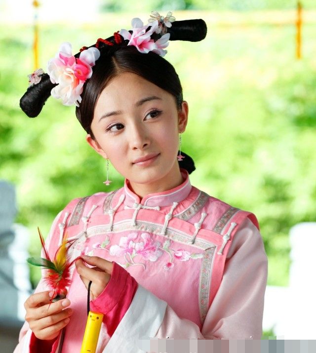 刘诗诗的旗袍照在故宫展览，最美的清宫旗袍照究竟花落谁家？