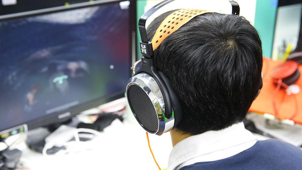 吃鸡一看就是刚入坑的萌新,吃鸡刚入坑的萌新基础教学