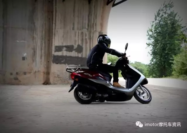 五羊本田迅鲨深度评测,迅鲨125御鲨125如何选