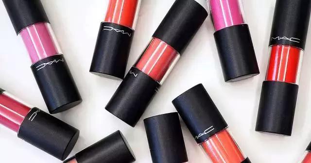 最爆的口红是哪几款,今年最火的口红是哪一款