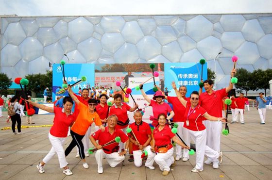 全民健身广场舞比赛圆满成功,优秀健身项目表演