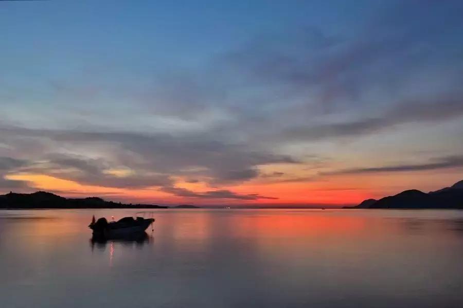 媲美鼓浪屿！深圳竟藏着一个文艺拍照圣地，海滨花火刷爆朋友圈！