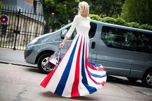 缁忓吀鐨勬潯绾瑰浣曠帺鍑烘椂楂︽柊鑺辨牱,鏉＄汗鎼厤闆峰尯