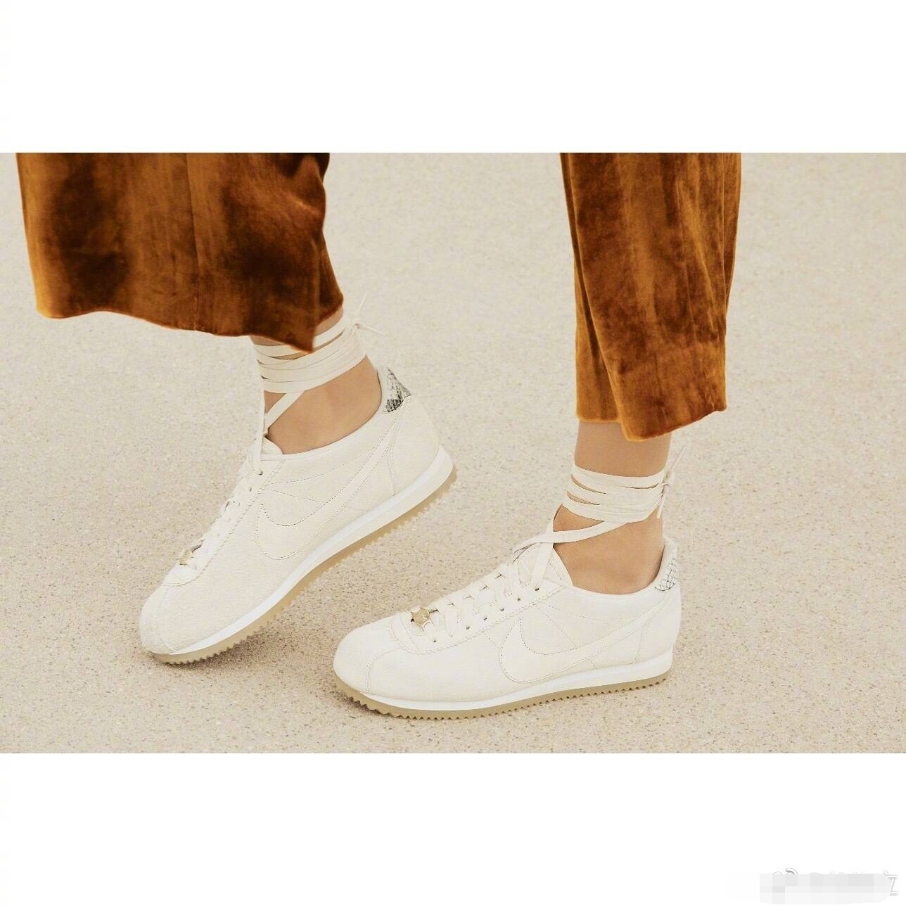 耐克有没有单独的鞋垫,耐克还会出科比鞋么