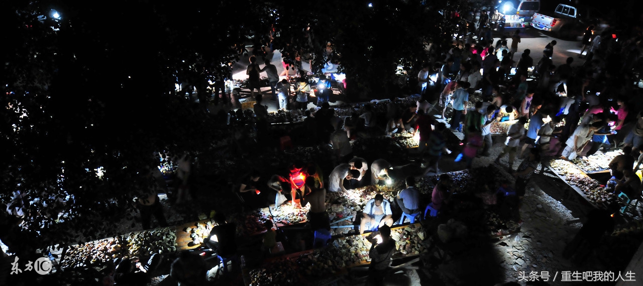 成都荷花池最坑的地方,成都荷花池竟然藏着一条仿古街