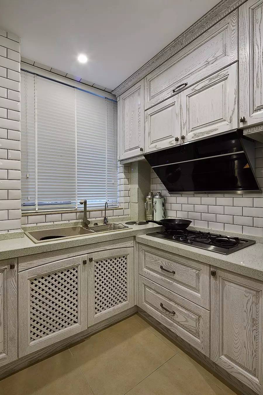 现在流行什么款式油烟机,柜罩型油烟机有几种款式