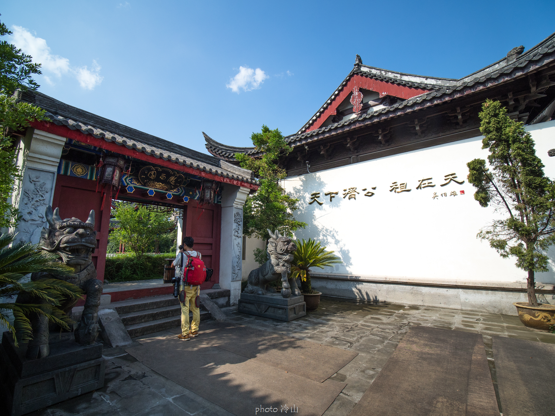 济公灵隐寺真实故居,灵隐寺离济公故居多远
