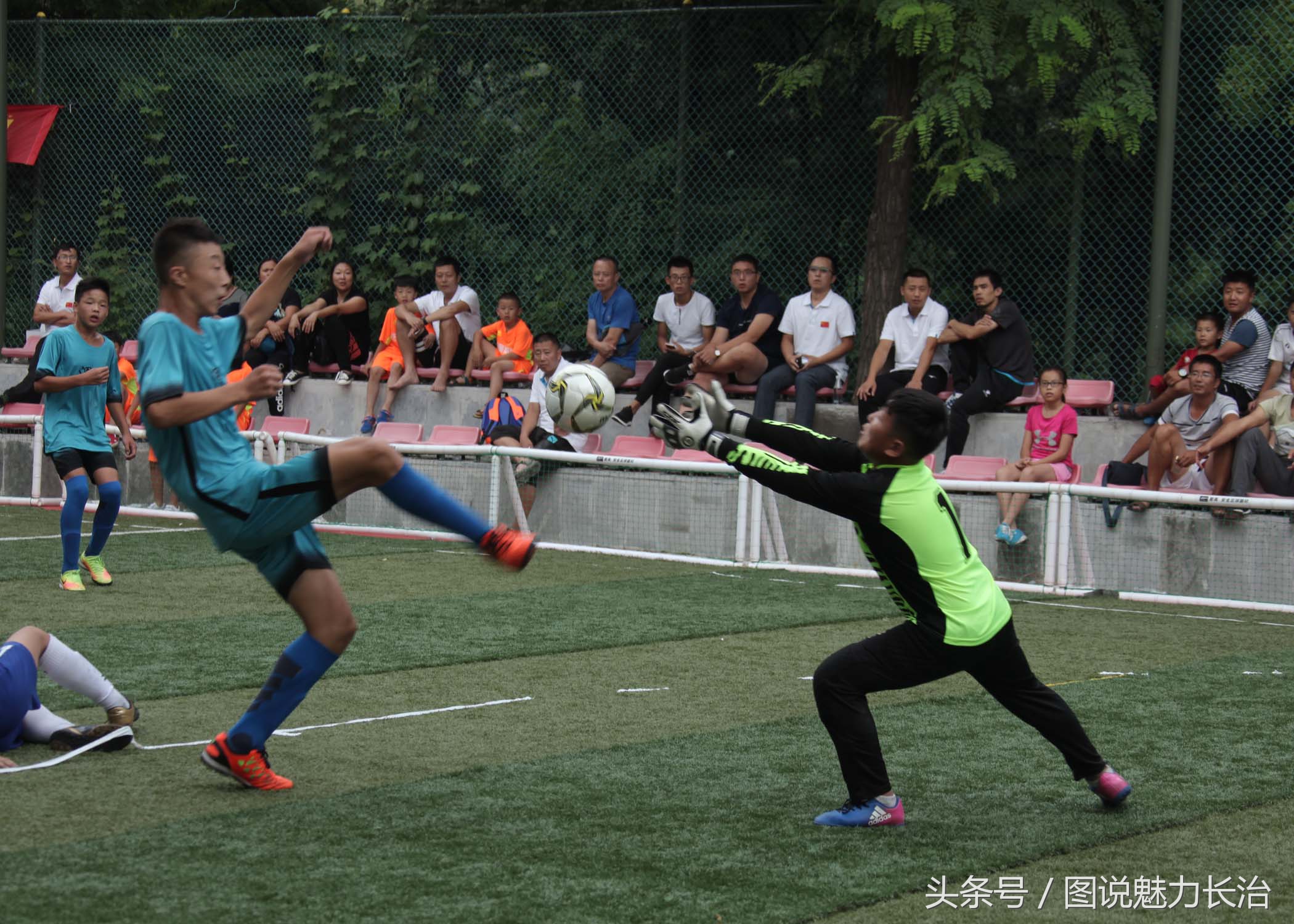 长治赛区足球赛,巩留县青少年足球比赛