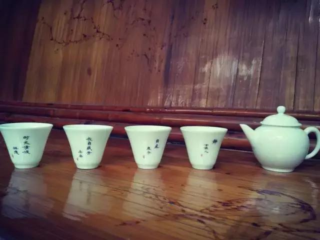 不泡酒吧泡茶社，成都这6家文艺茶社里藏着年轻人的诗和远方