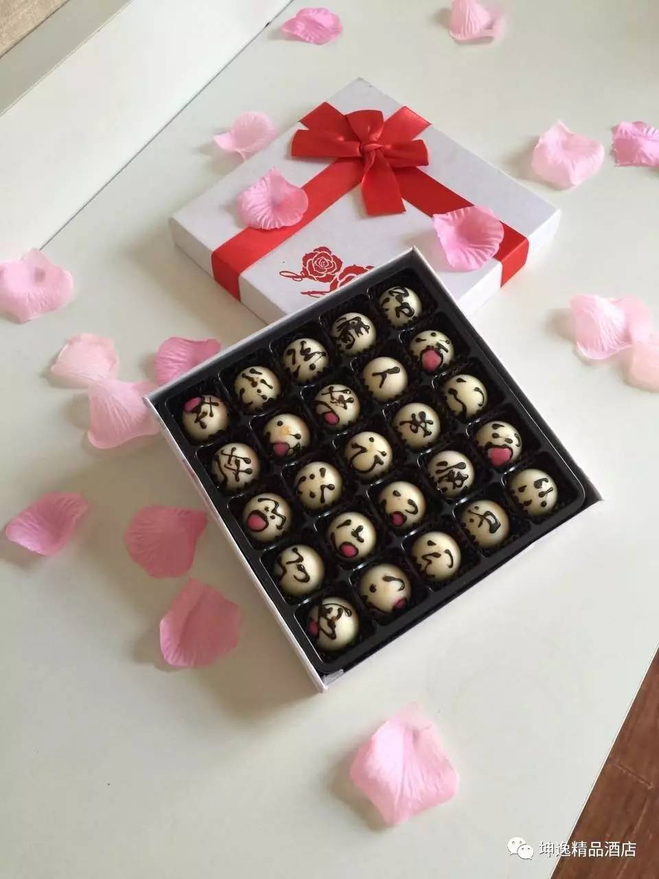 浓情七夕,恋在坤逸