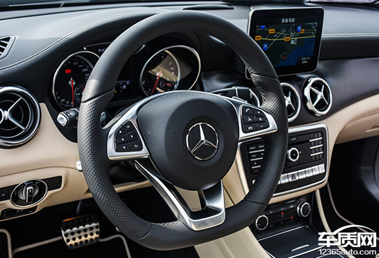 试驾全新gla好开不,奔驰GLA试驾感受