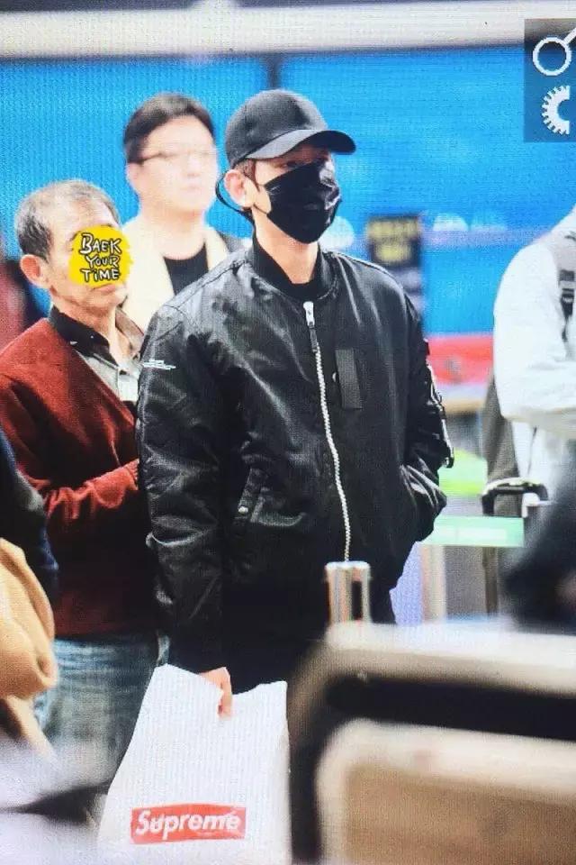 我们出街吧！我带着EXO，EXO带着Supreme！太兴奋辣