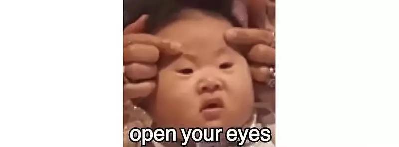 哈哈哈*靠我**一瓶素颜霜骗到了现任男票,他还一直以为我真素颜